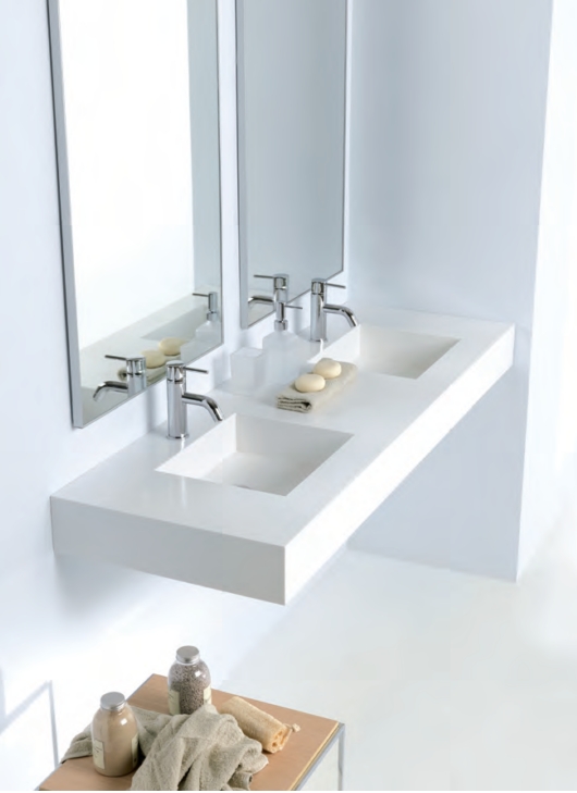 Ambienti lavabo accessibili ed eleganti per strutture ricettive