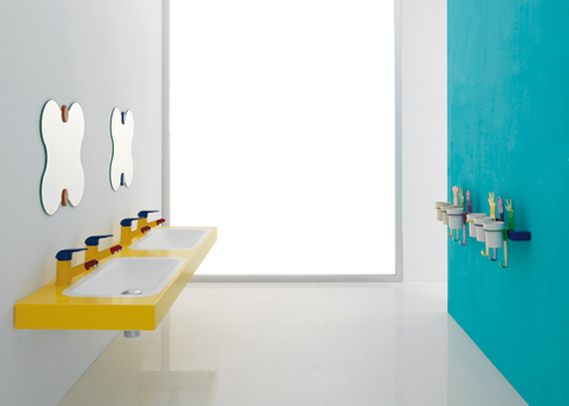 Bagno bambini asilo, lavabo e accessori, Ponte Giulio, news