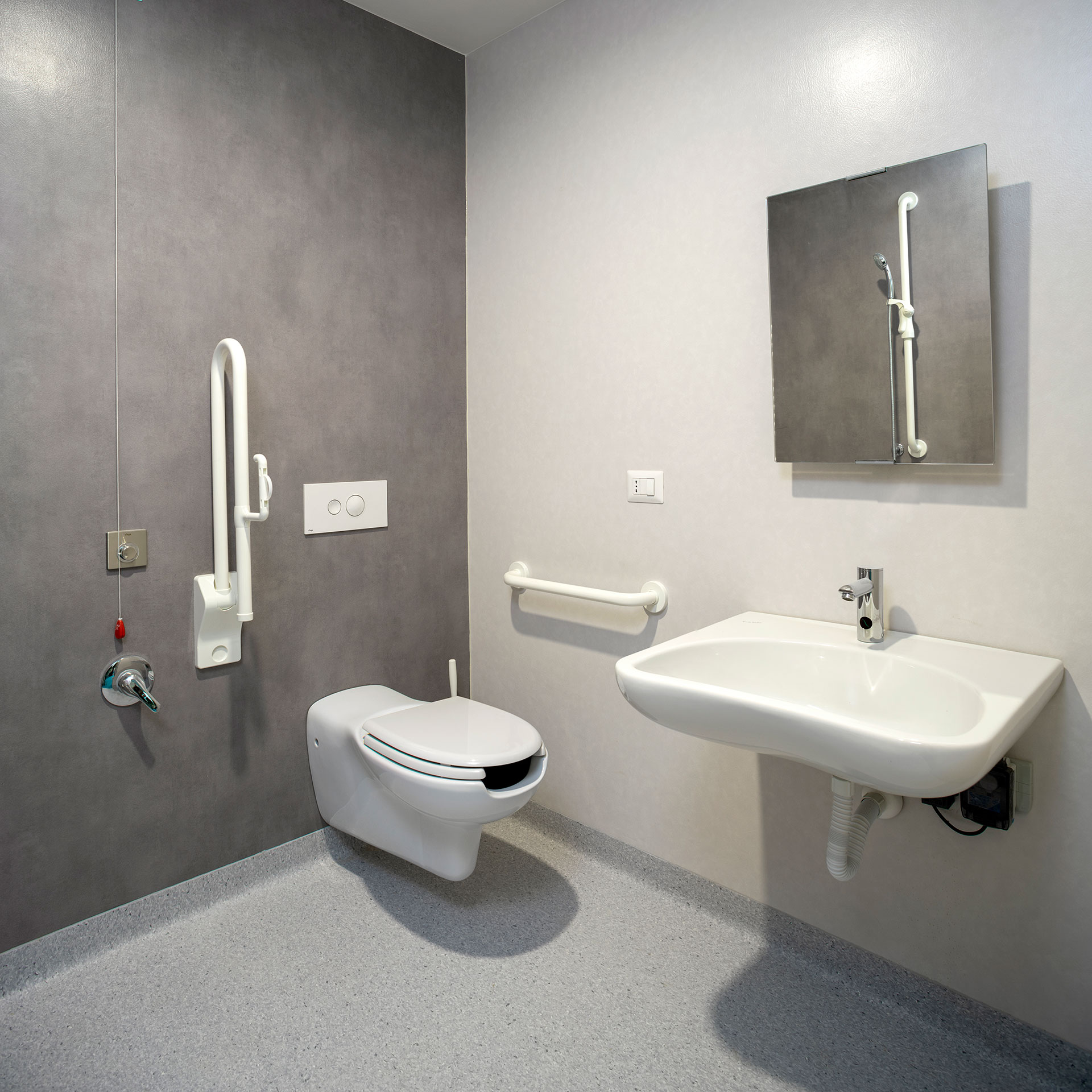 Bagno per disabili: norme e caratteristiche • Bagnosan