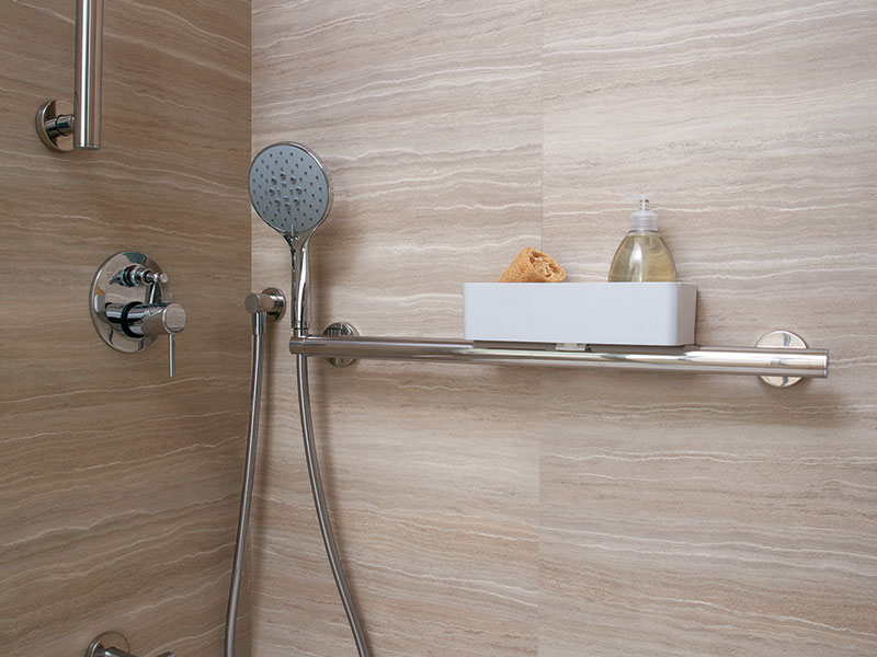 Solo shower colum, set shower and grab bars