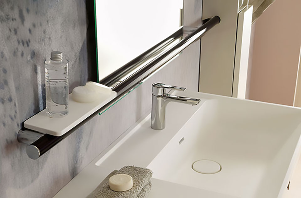 hug grab bars and accessories