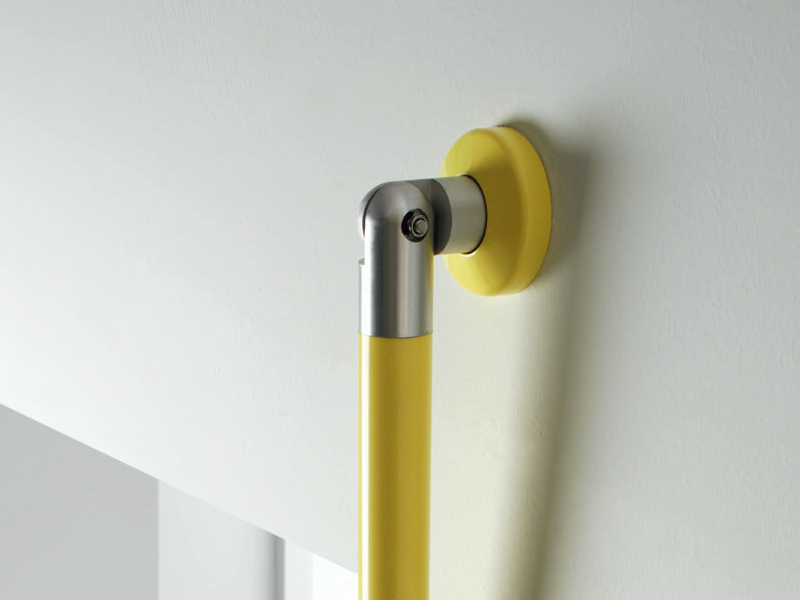 Insights: disabled bath, removable shower splash guard rod