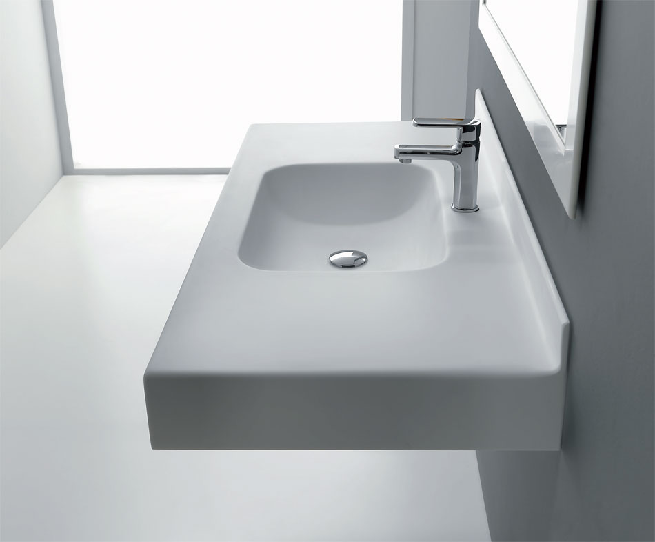 Lavabo in corian stampato su misura con catino singolo