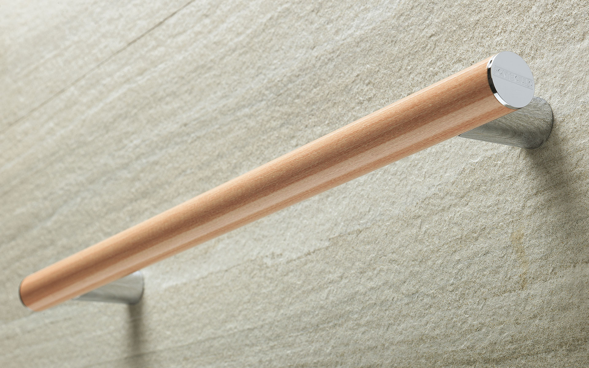 Tailored prestigio plus series grab bar