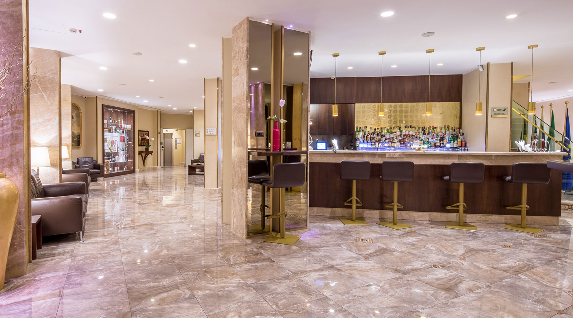 interno albergo Galles