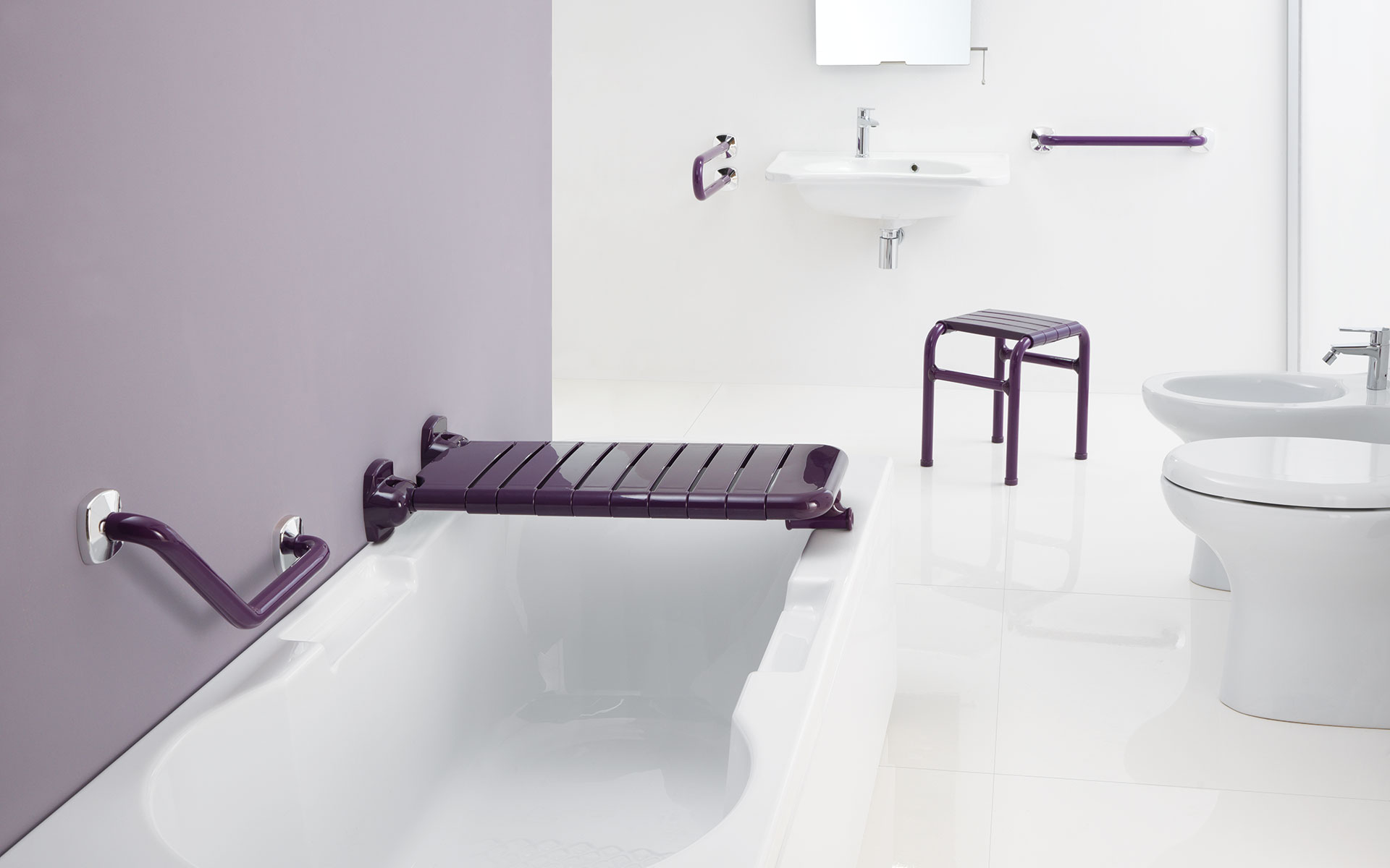 bathroom with coated grab bars