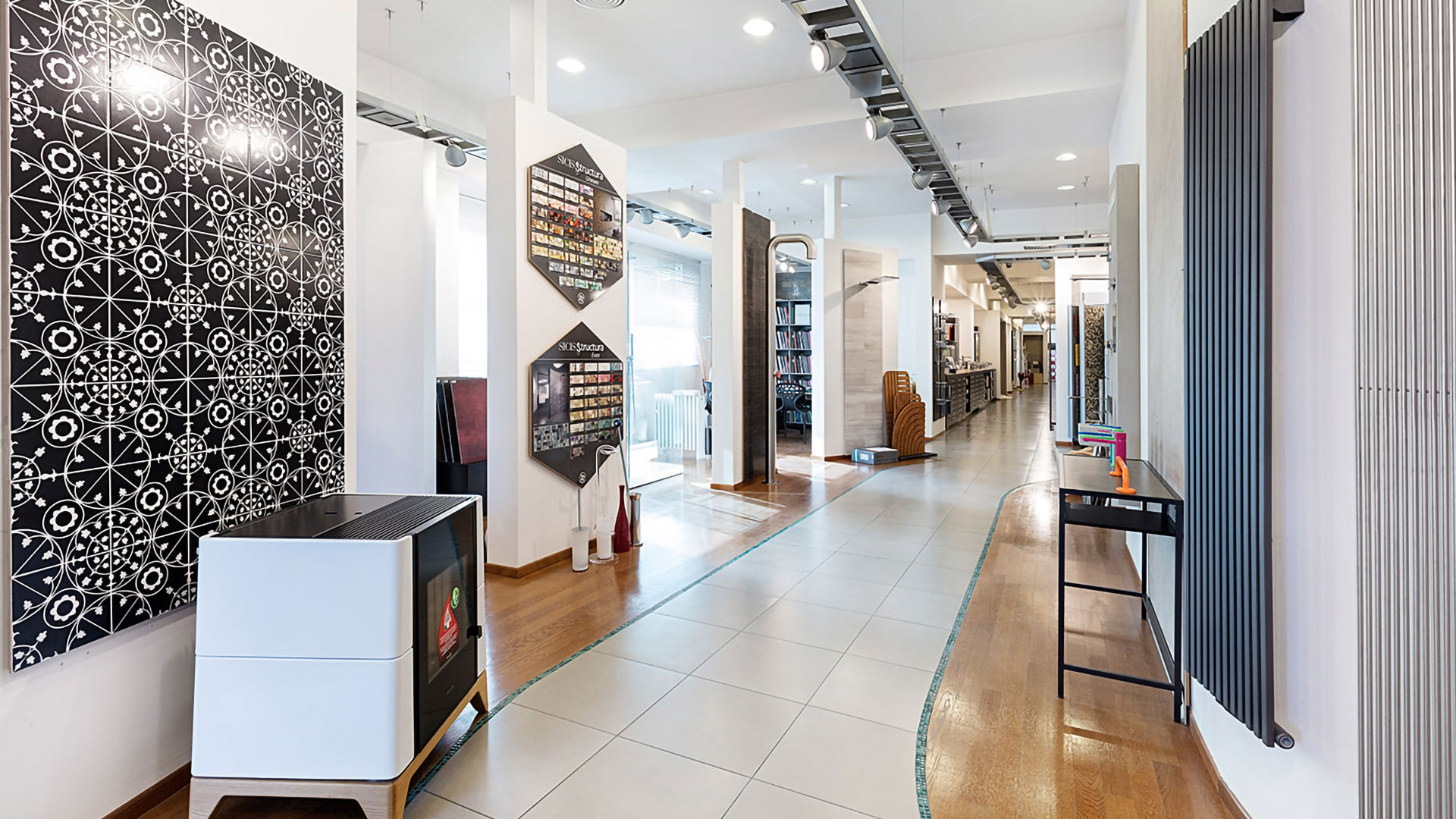 Lupetti showroom Pisa