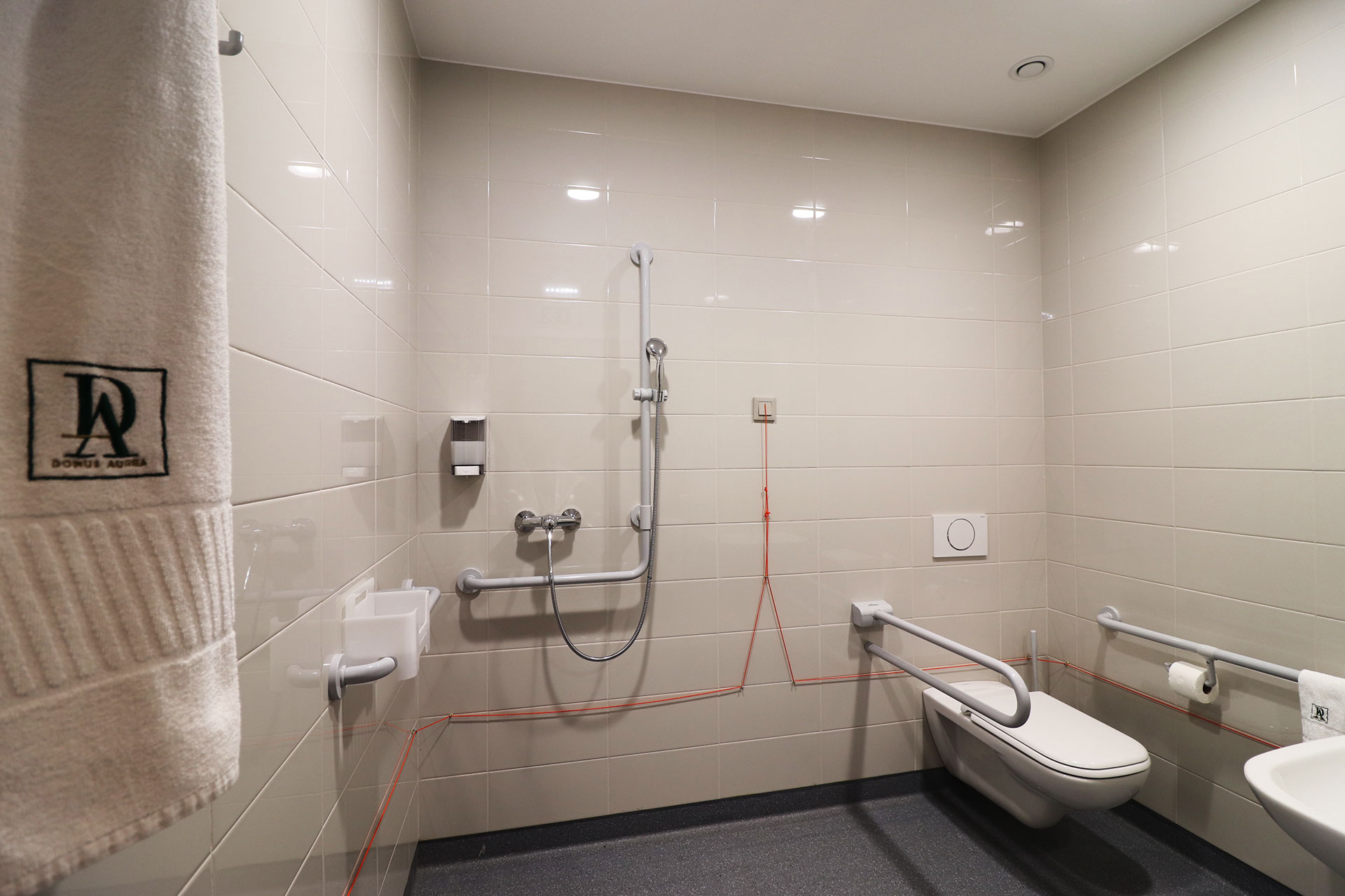 Ausili e accessori bagno per anziani