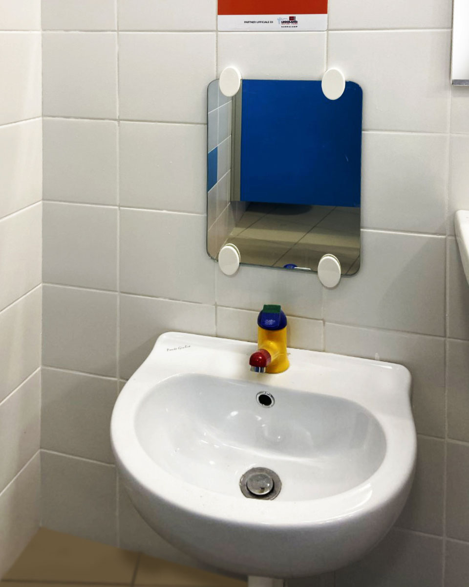 Ponte Giulio children toilet for Legoland