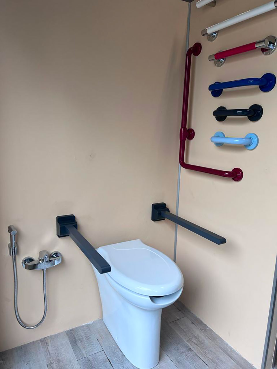 Ponte Giulio protagonista della Showroom Mobility House