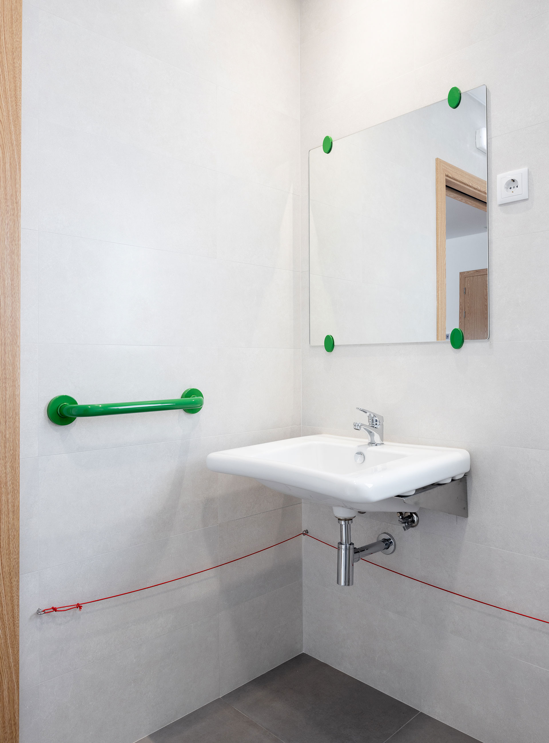 Ponte Giulio’s grab bars in Portugal
