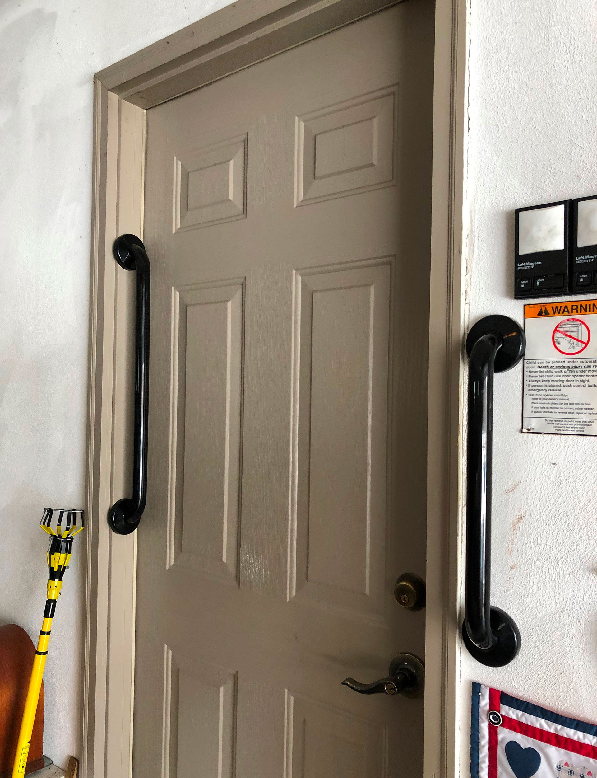 Where to install grab bars outside the home