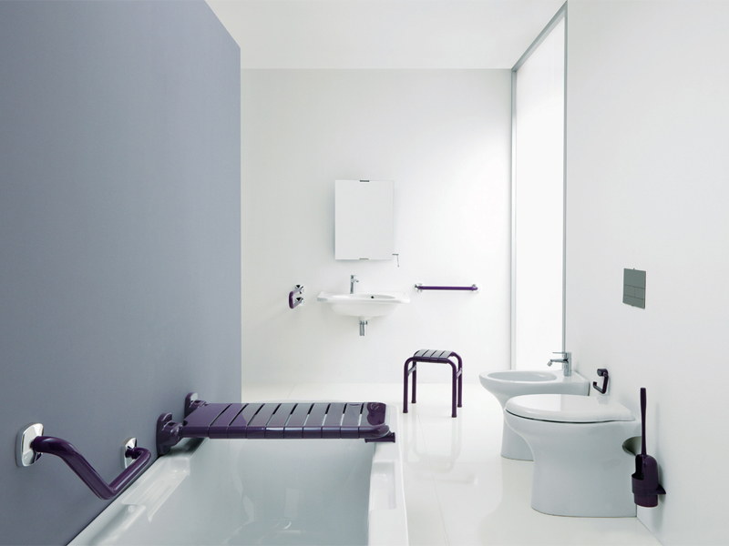 Solution for bathroom environment free of architectural barriers