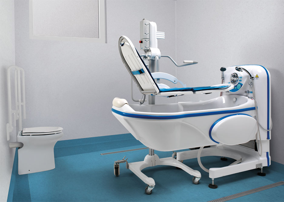 Doccia per vasca sollevabile, soluzioni bagno assistito